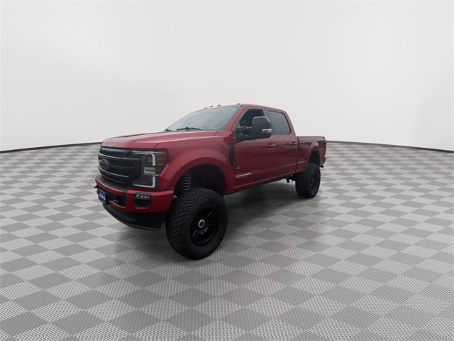 Used 2022 Ford F250 Lariat w/ Black Appearance Package image 4