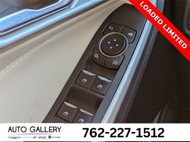 Used 2022 Ford Explorer Limited w/ Equipment Group 301A image 28