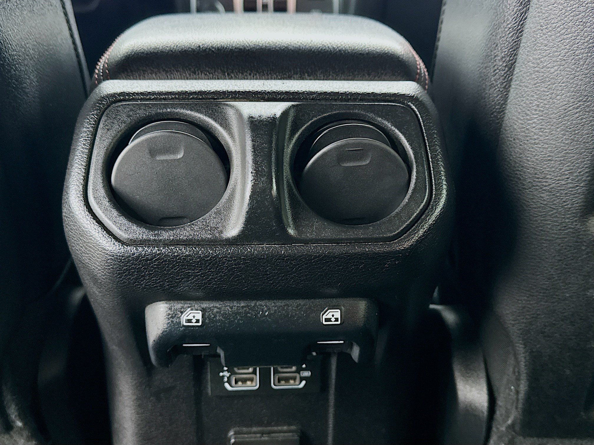 Used 2020 Jeep Wrangler Unlimited Rubicon AWD/4WD image 17