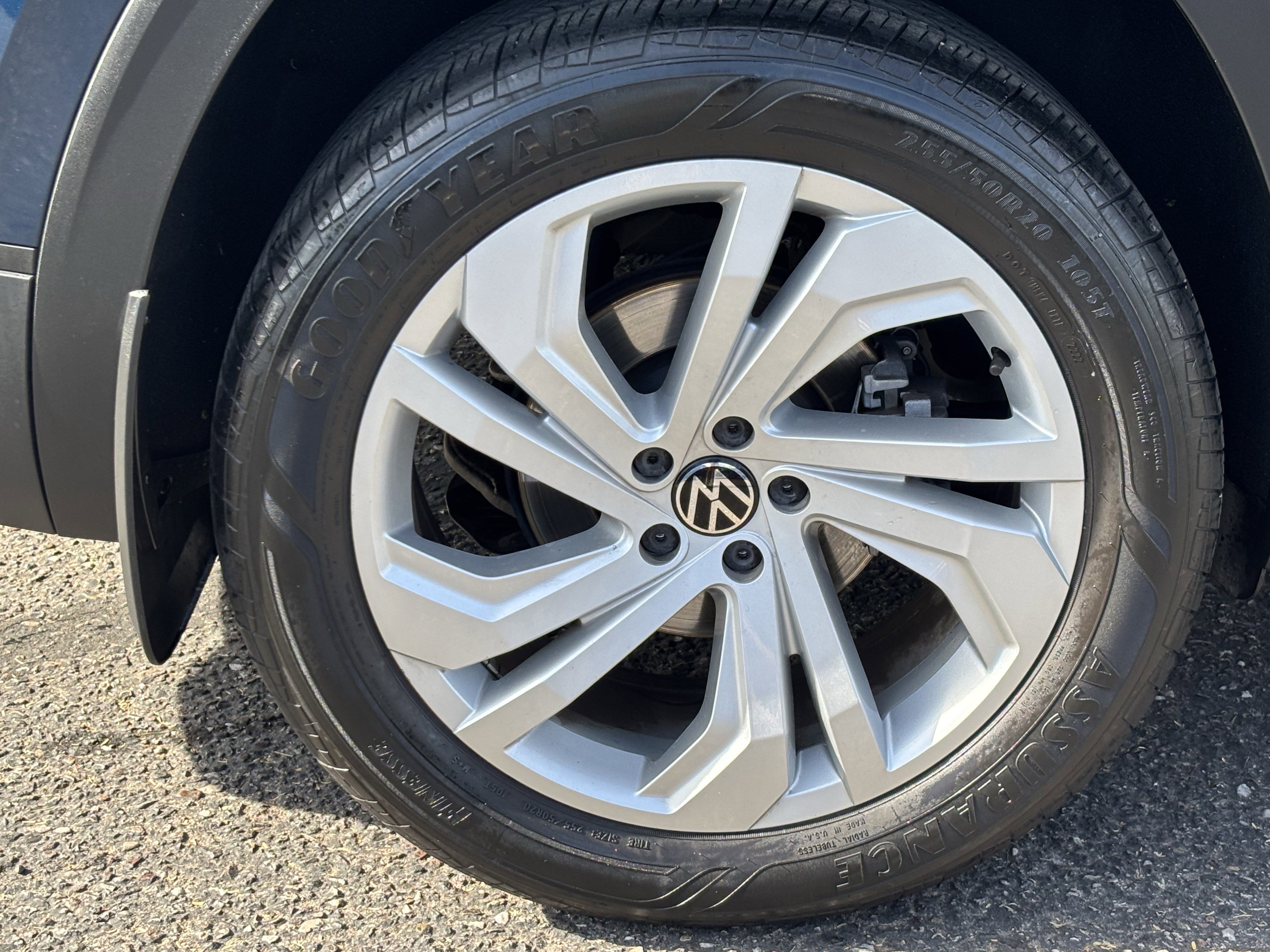 Used 2022 Volkswagen Atlas SE w/ Panoramic Sunroof Package image 7