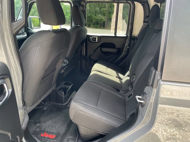 Used 2020 Jeep Gladiator Sport w/ Quick Order Package 24S AWD/4WD image 17