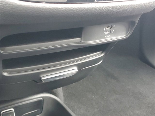 New 2026 Chrysler Pacifica Select image 28