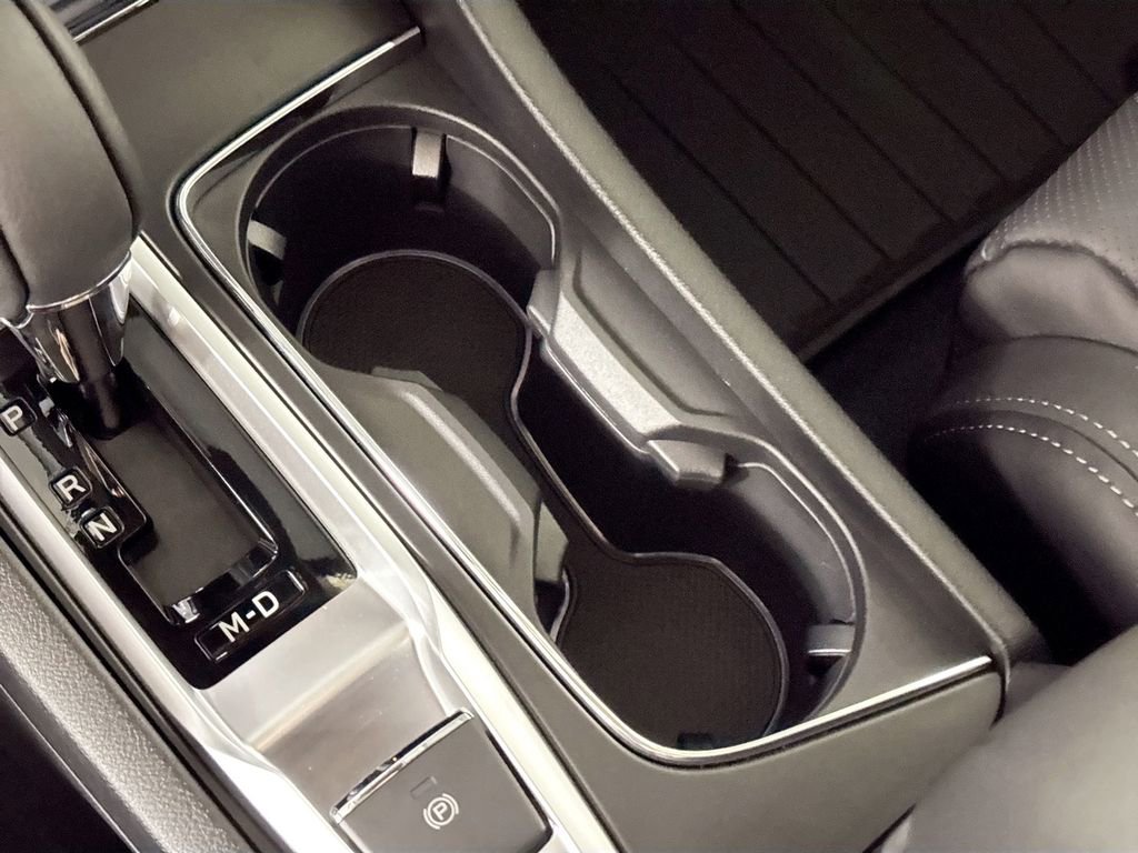 New 2025 Subaru Ascent Limited image 16