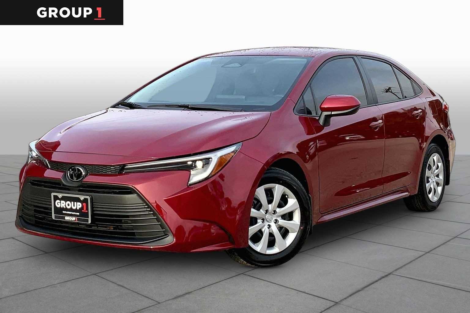 Used 2026 Toyota Corolla LE FWD image 1