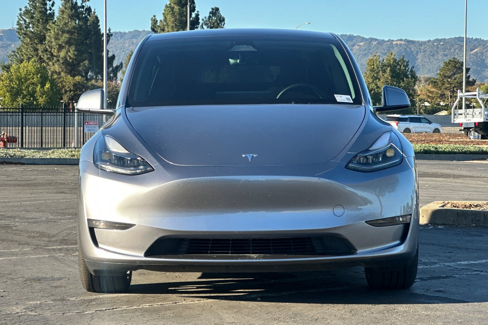 Used 2025 Tesla Model Y Performance AWD/4WD image 9
