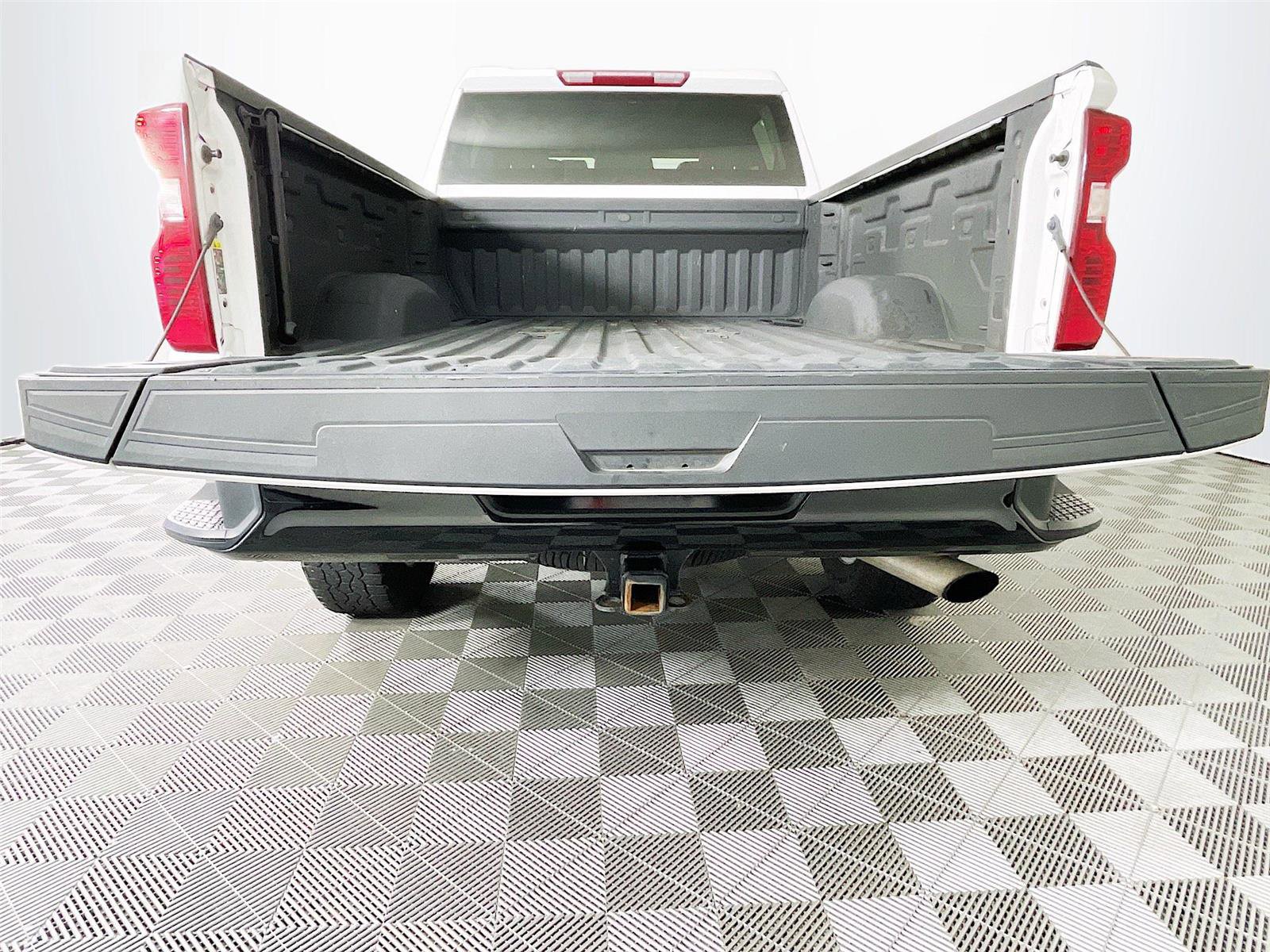 Certified 2023 Chevrolet Silverado 2500 Custom w/ Gooseneck/5TH Wheel Package image 27