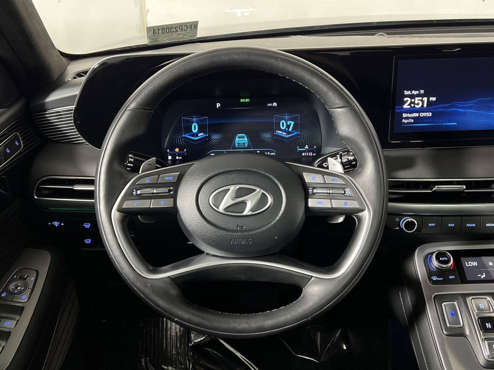 Used 2023 Hyundai Palisade Calligraphy image 16