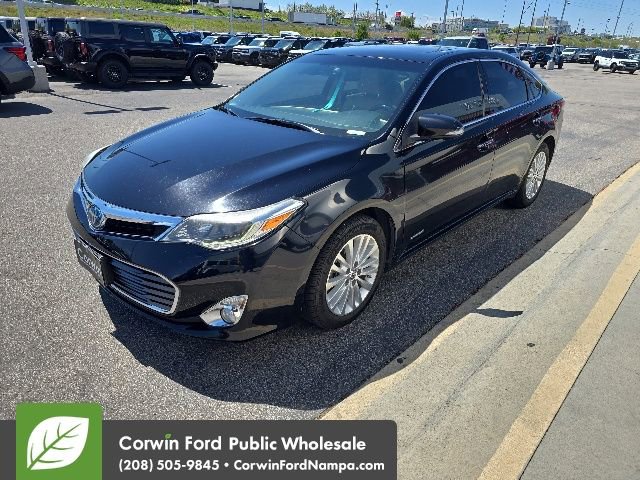Used 2015 Toyota Avalon Limited w/ Technology Package FWD image 9