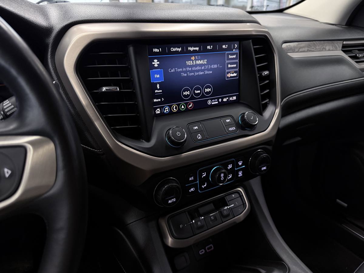 Used 2021 GMC Acadia Denali w/ Trailering Package FWD image 50