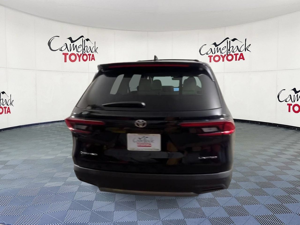Used 2026 Toyota Grand Highlander AWD Hybrid image 9
