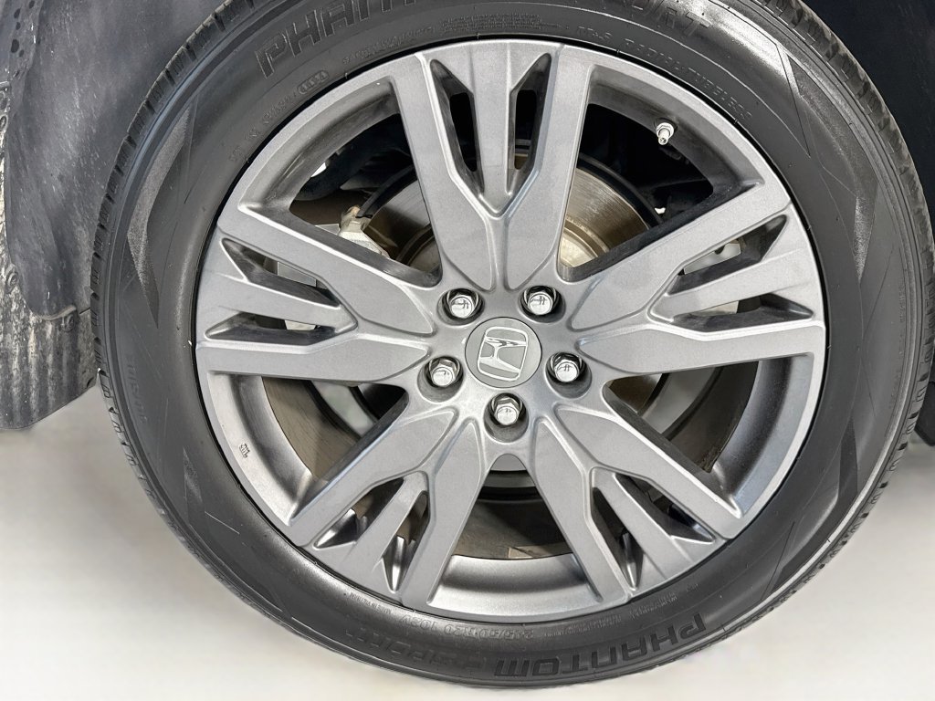 Used 2022 Honda Pilot Sport image 33
