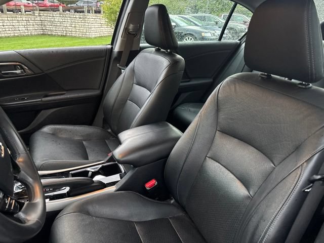 Certified 2017 Honda Accord Touring image 13