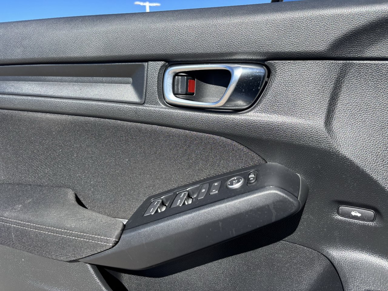 Certified 2025 Honda Civic Sport image 19