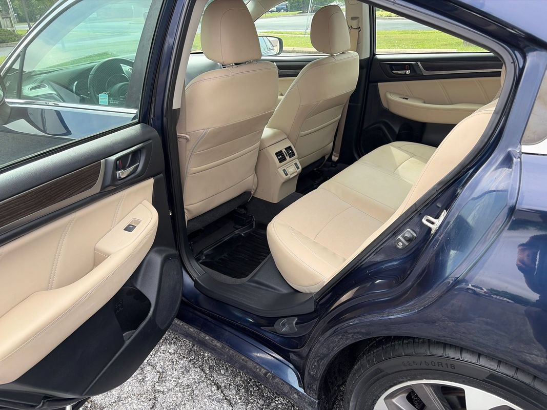 Used 2018 Subaru Legacy 2.5i Limited AWD/4WD image 10