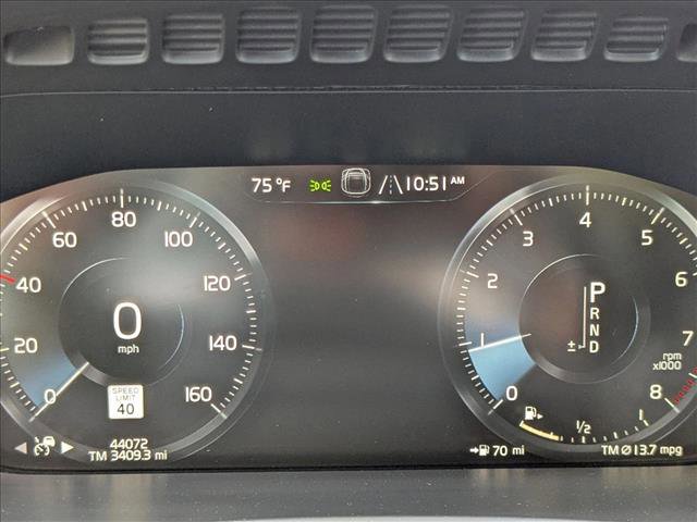 Used 2020 Volvo XC90 T5 Momentum w/ Protection Package Premier image 11