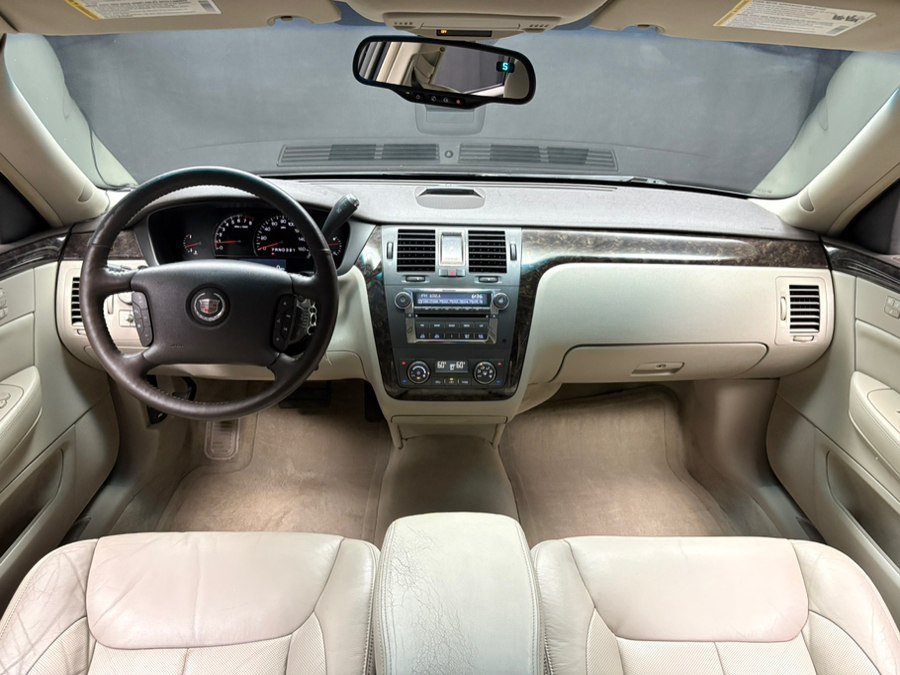 Used 2008 Cadillac DTS Luxury I FWD image 34