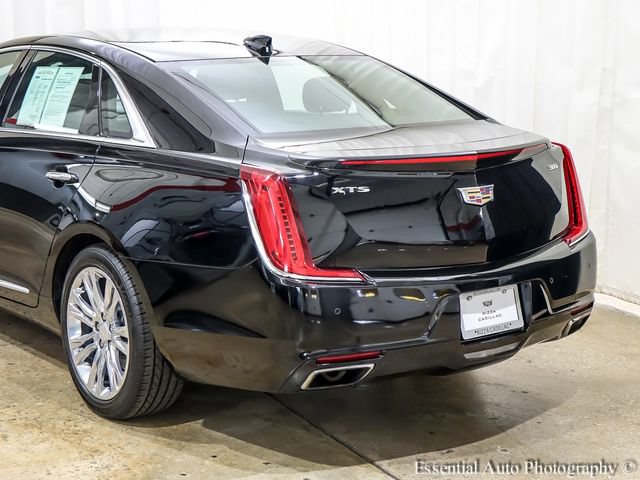 Certified 2018 Cadillac XTS Luxury FWD image 5