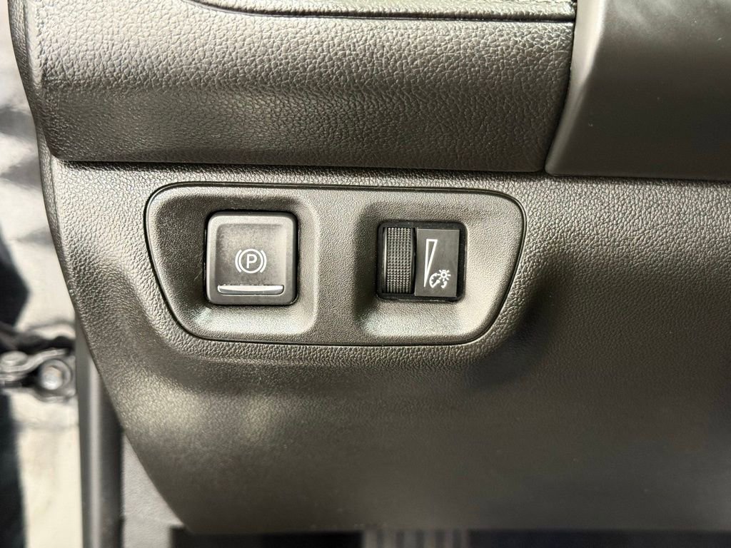 Used 2019 GMC Acadia Denali w/ GMC Pro Grade Package AWD/4WD image 38