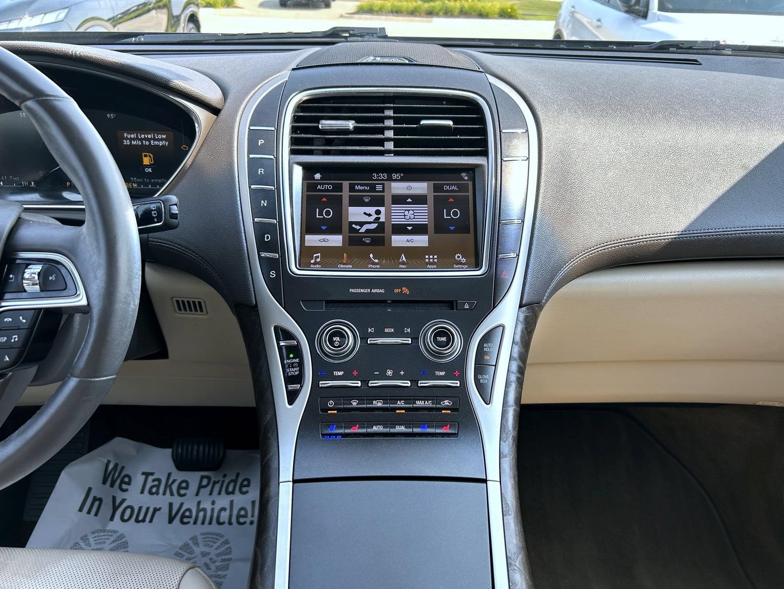 Used 2019 Lincoln Nautilus Reserve AWD/4WD image 13