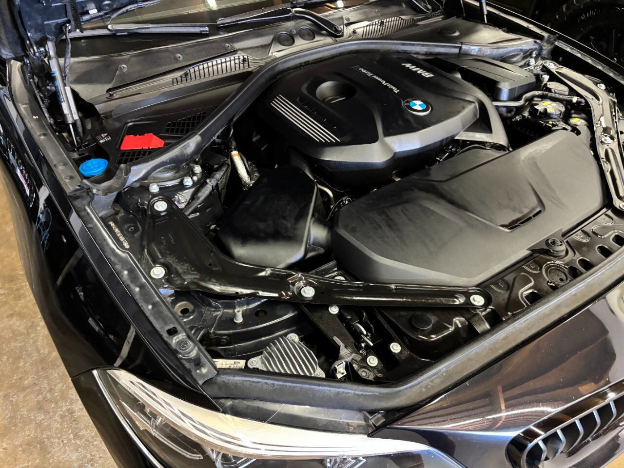 Used 2018 BMW 230i Convertible w/ M Sport Package image 31