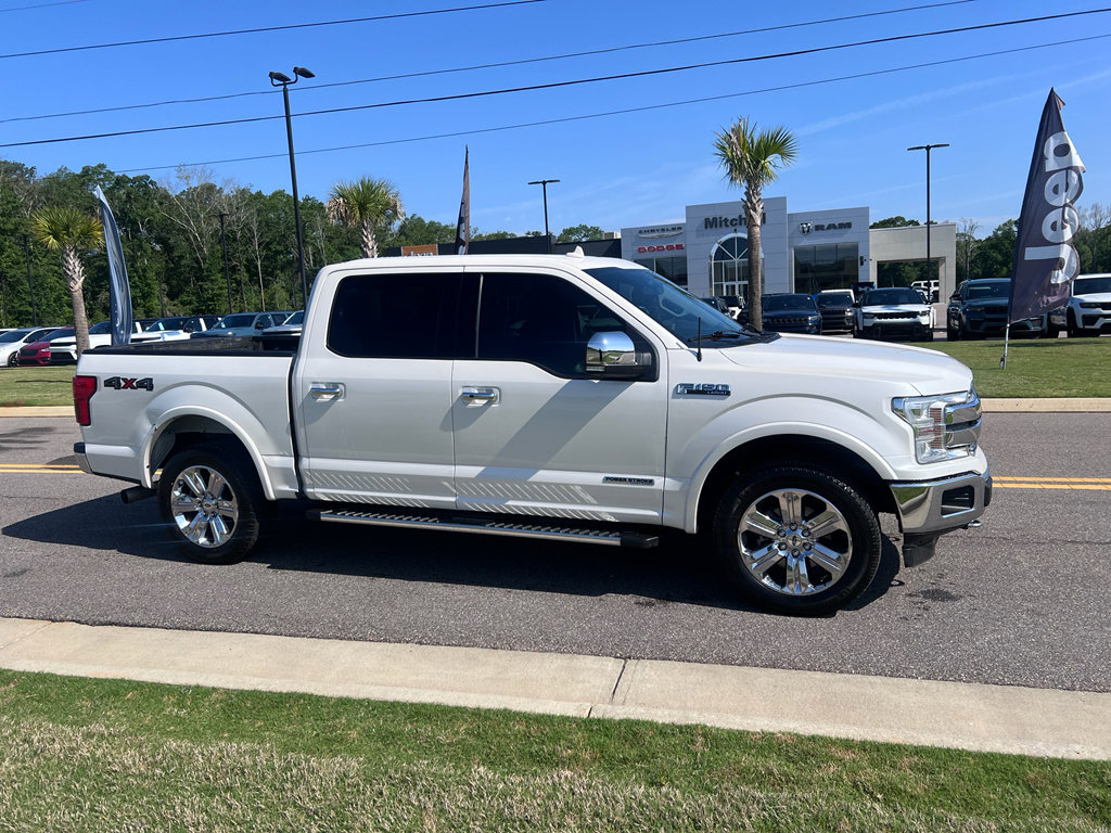 Used 2018 Ford F150 Lariat w/ Equipment Group 502A Luxury AWD/4WD image 4