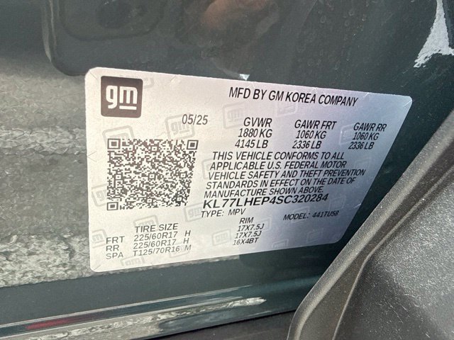 Used 2025 Chevrolet Trax LT FWD image 14