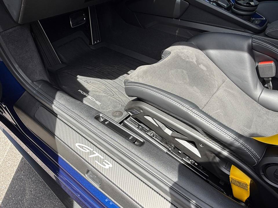 Certified 2026 Porsche 911 GT3 RWD image 24