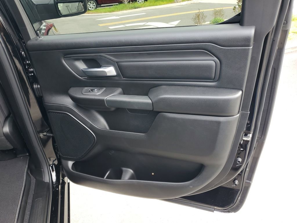 New 2026 RAM 1500 Express AWD/4WD image 28