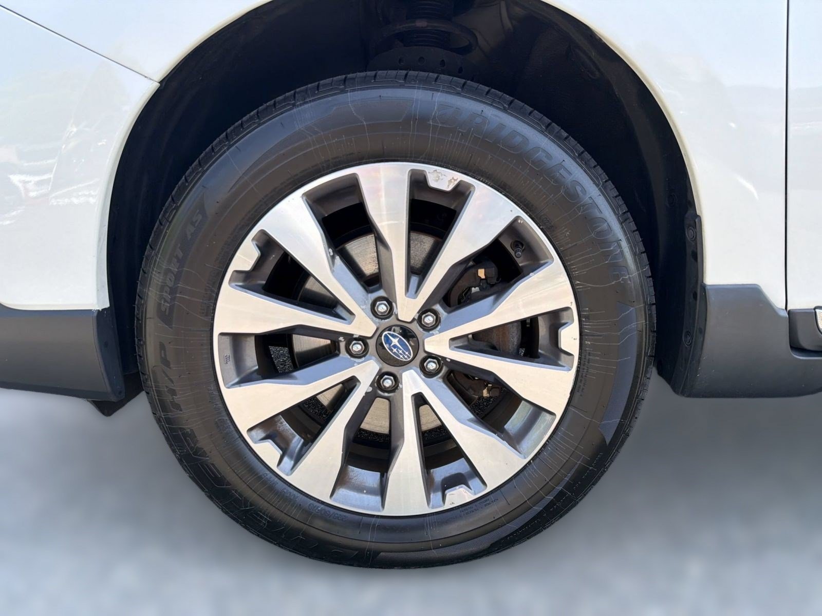 Used 2019 Subaru Outback 2.5i Touring w/ Popular Package #3A AWD/4WD image 12