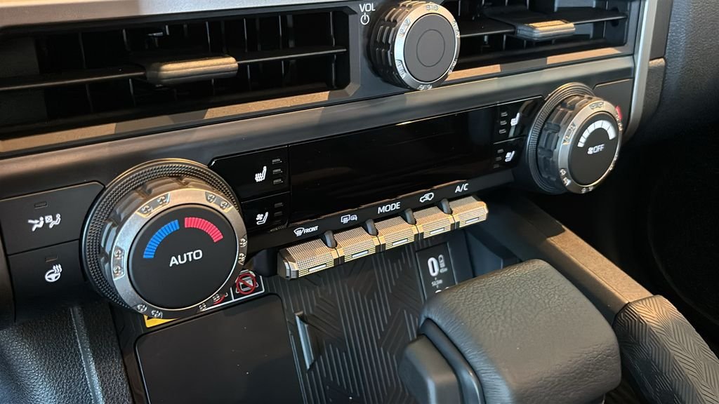 New 2026 Toyota 4Runner TRD Off-Road Premium AWD/4WD image 22