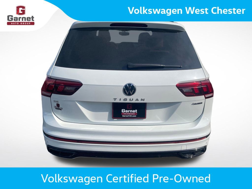 Certified 2024 Volkswagen Tiguan SE R-Line AWD/4WD image 4