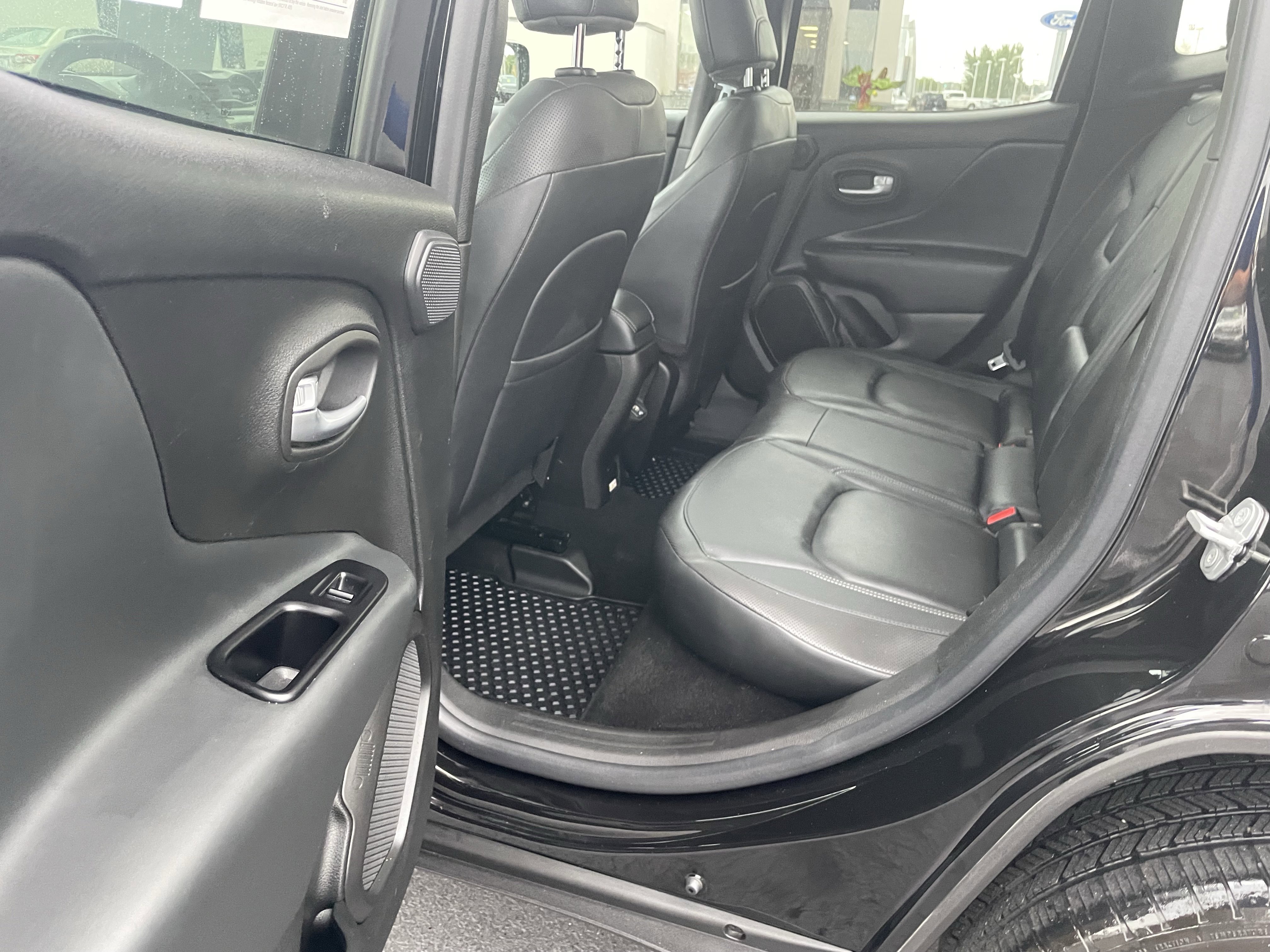 Used 2022 Jeep Renegade Limited w/ Sun, Sound & Wheels Group AWD/4WD image 28