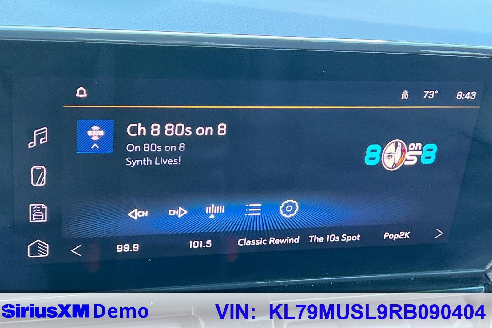 Used 2024 Chevrolet TrailBlazer RS image 24