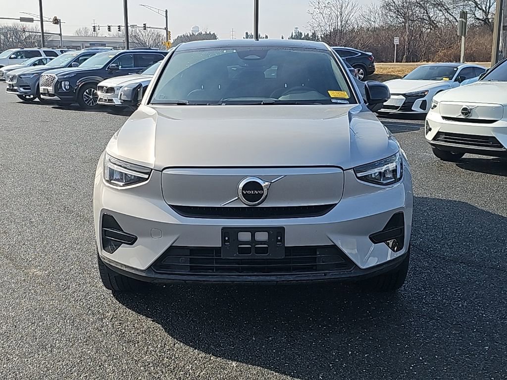 Used 2023 Volvo C40 Recharge Core image 16