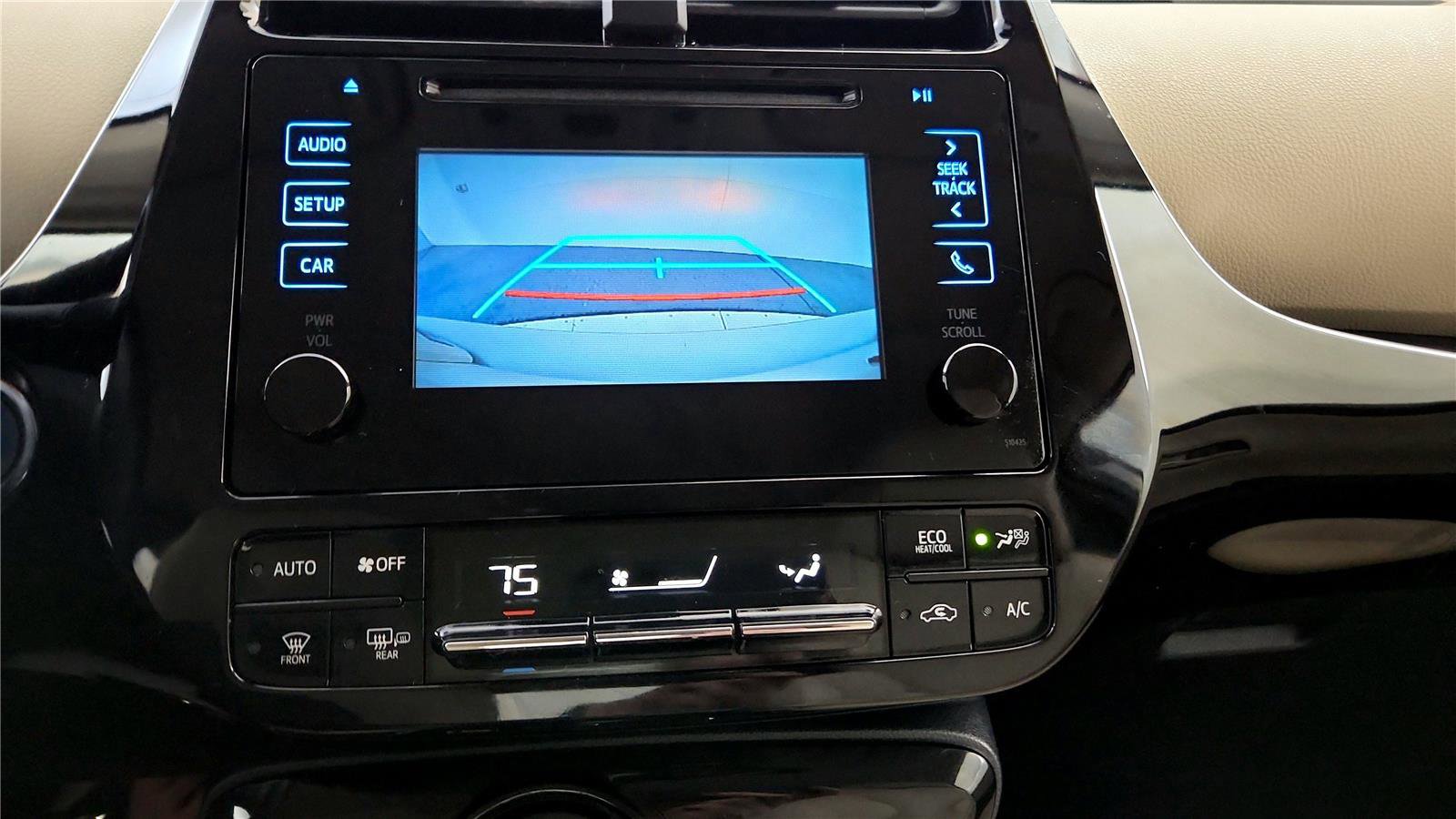 Certified 2019 Toyota Prius XLE image 31