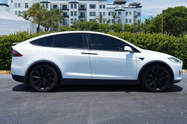 Used 2019 Tesla Model X Long Range AWD/4WD image 14