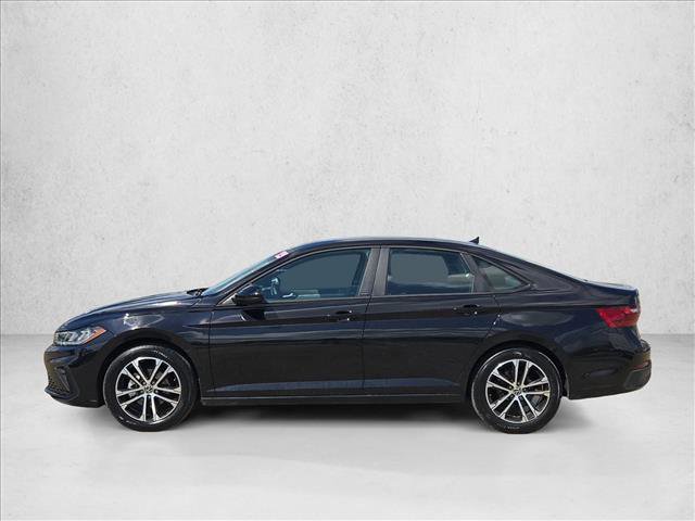 Used 2025 Volkswagen Jetta Sport image 9