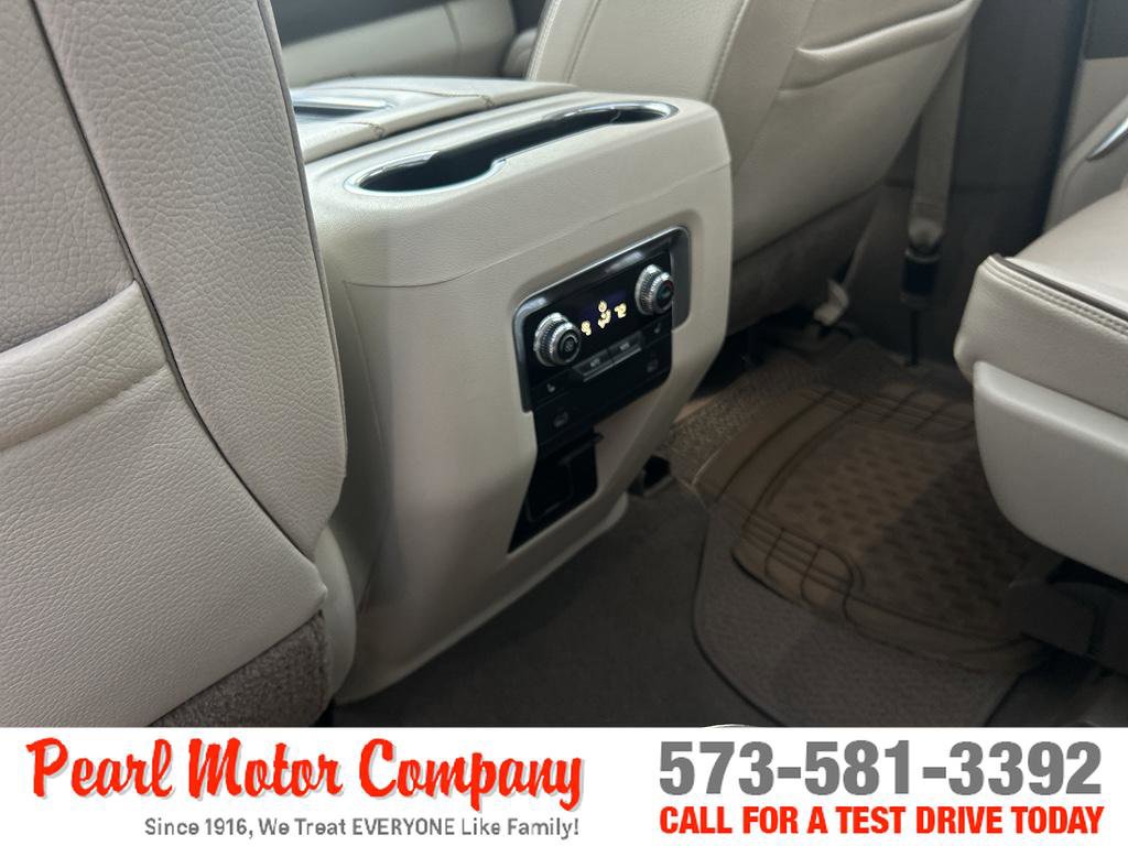 Certified 2021 GMC Yukon Denali w/ Denali Premium Package AWD/4WD image 27