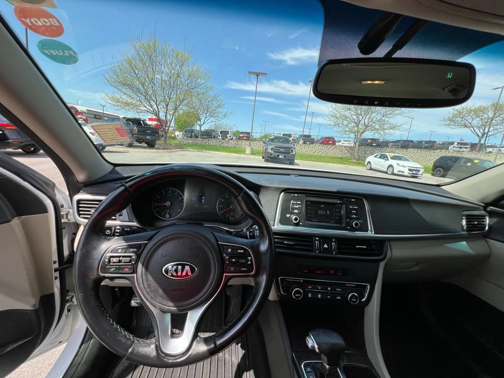 Used 2016 Kia Optima EX w/ Paint Protection Film Package FWD image 37