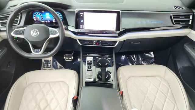 Used 2025 Volkswagen Atlas Cross Sport SEL Premium R-Line AWD/4WD image 87