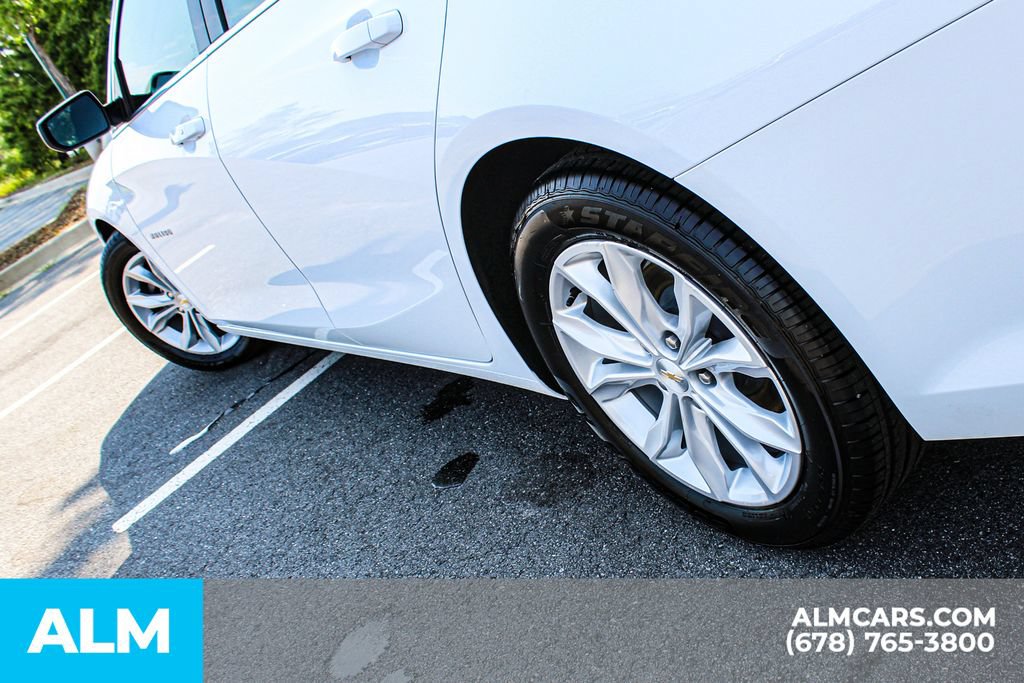 Used 2024 Chevrolet Malibu LT FWD image 14