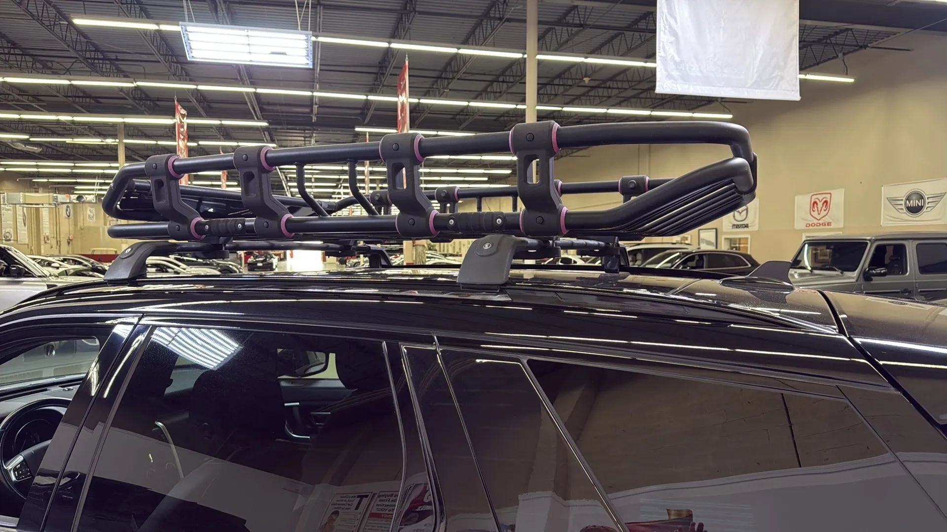 Used 2016 Land Rover Discovery Sport HSE image 23