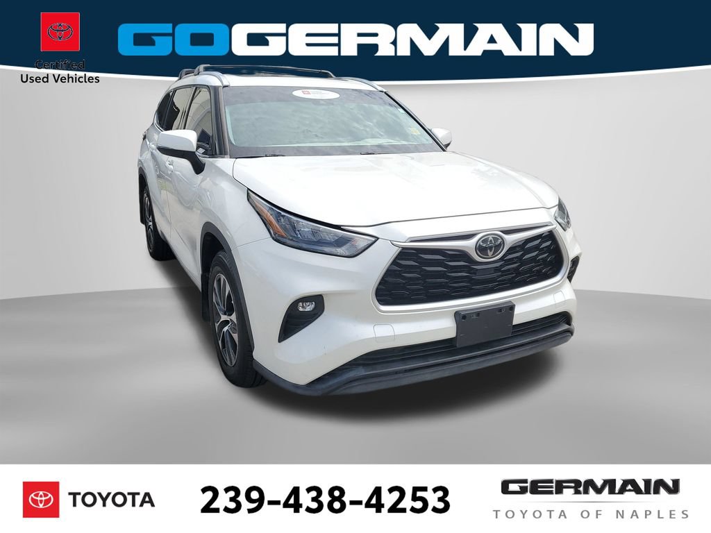 Certified 2020 Toyota Highlander XLE FWD image 3