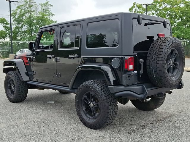 Used 2017 Jeep Wrangler Unlimited Sahara AWD/4WD image 6