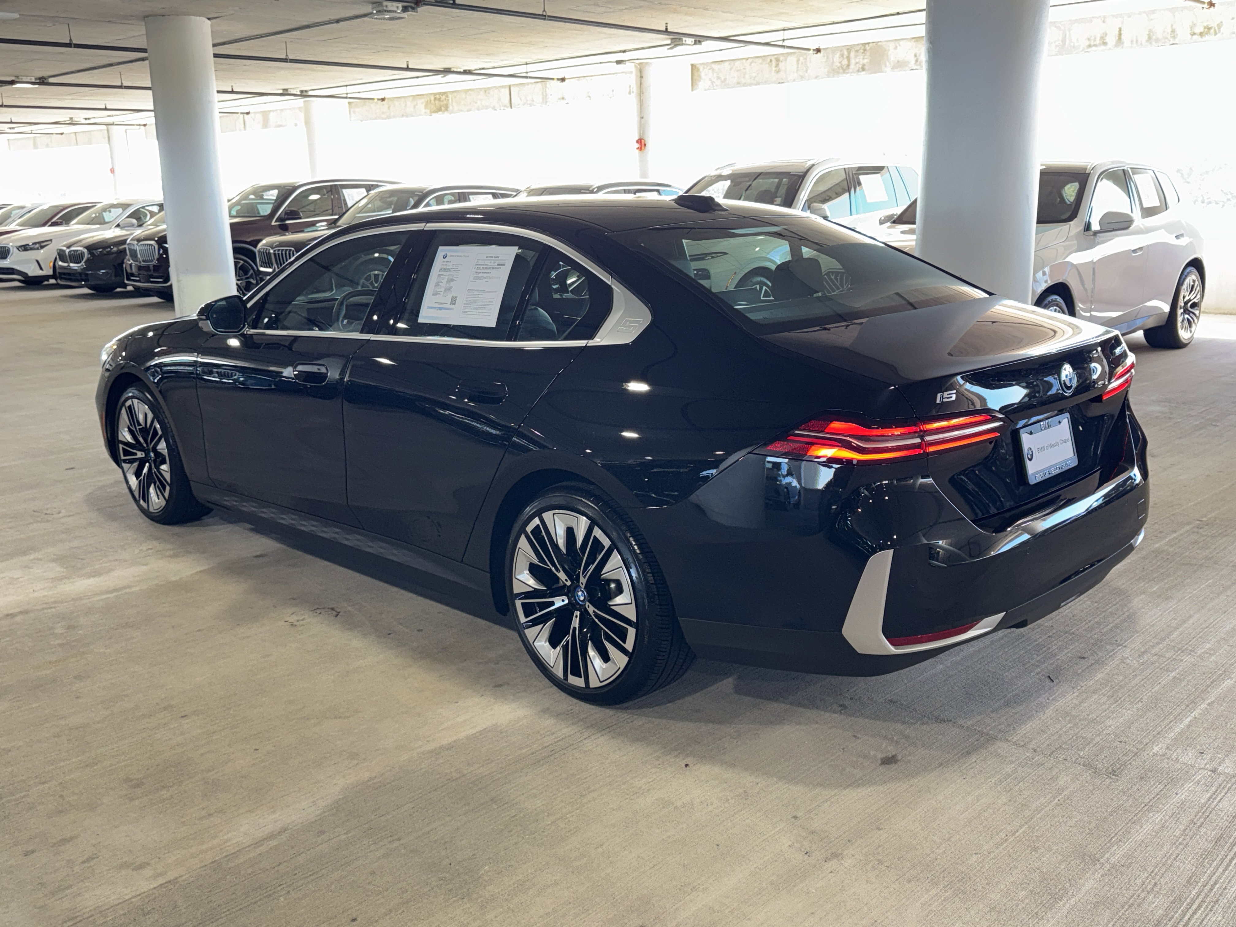 Certified 2024 BMW i5 eDrive40i w/ M Sport Package image 6