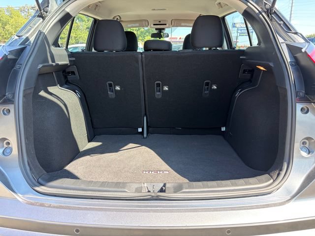 Used 2024 Nissan Kicks SV FWD image 16