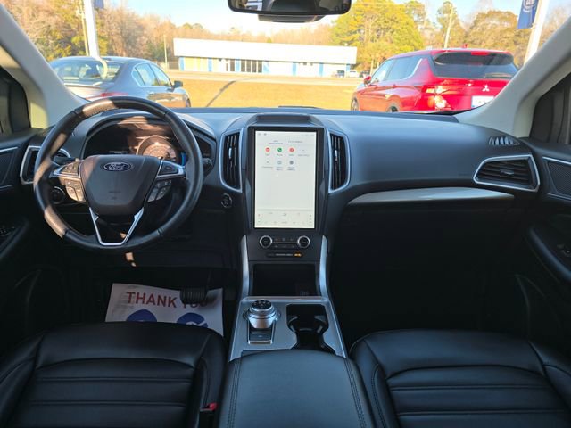 Used 2024 Ford Edge SEL w/ Convenience Package image 12
