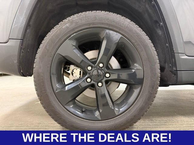 Used 2024 Jeep Grand Cherokee Limited w/ Luxury Tech Group II AWD/4WD image 24