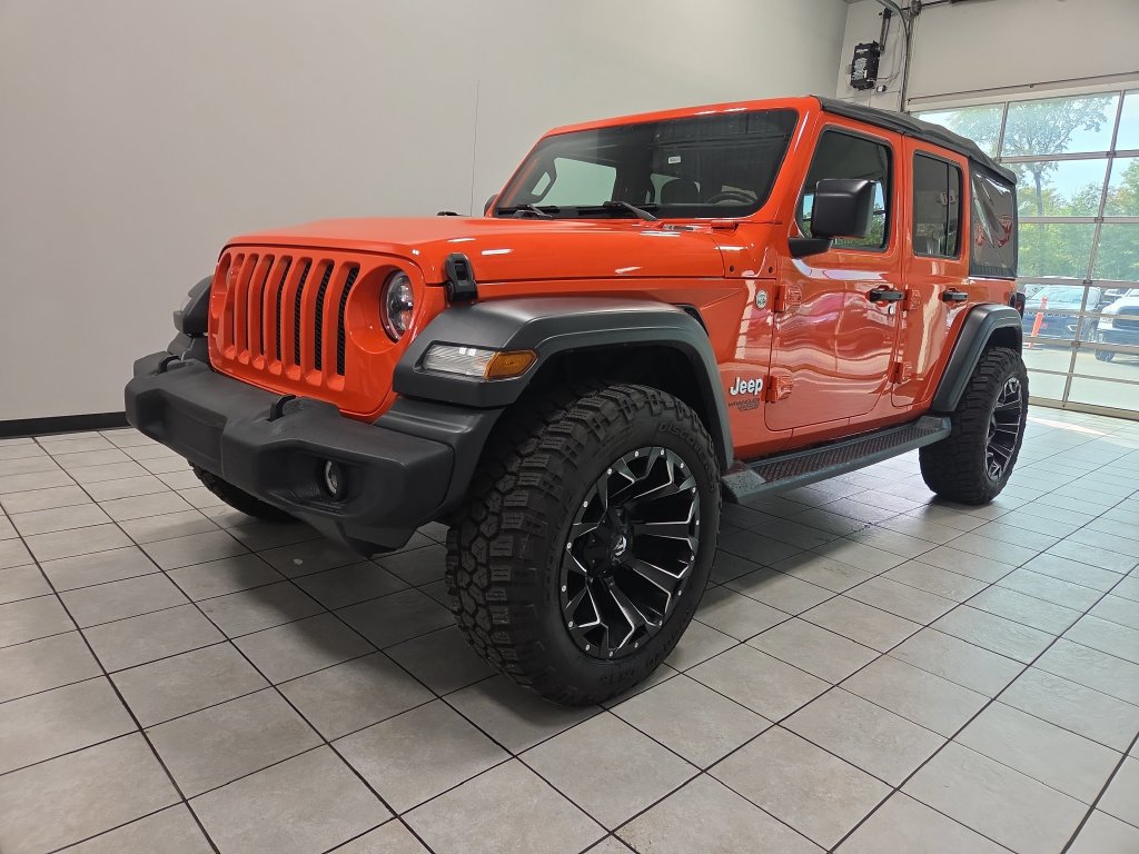 Used 2018 Jeep Wrangler Unlimited Sport S AWD/4WD image 9