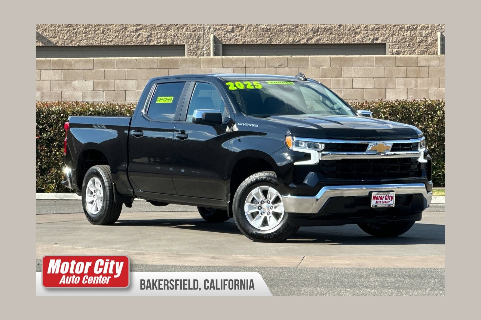Certified 2025 Chevrolet Silverado 1500 LT RWD image 1